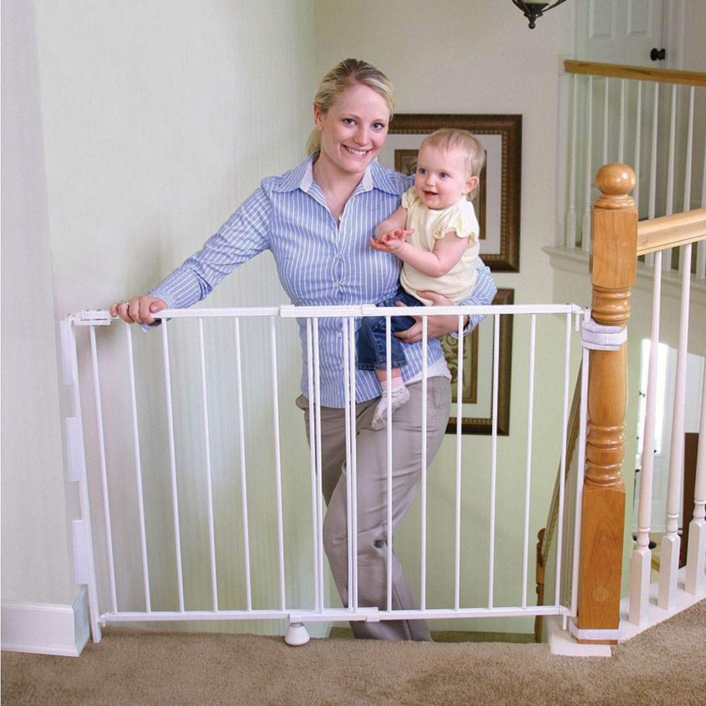 regalo top of stair safety gate