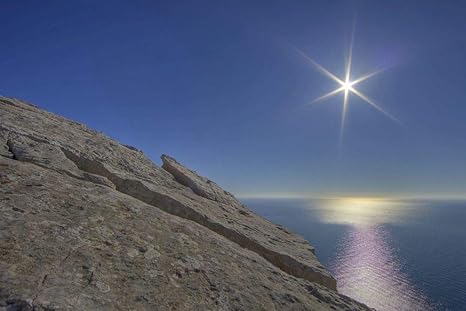 Amazon Co Jp 空に輝く太陽の壁紙 自然の壁紙 キャンバス ステッカー 印刷 壁紙ポスター はがせるシール式 写真 特大 絵画 壁飾り50cmx33cm ホーム キッチン