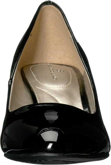 bandolino franci wedge pump