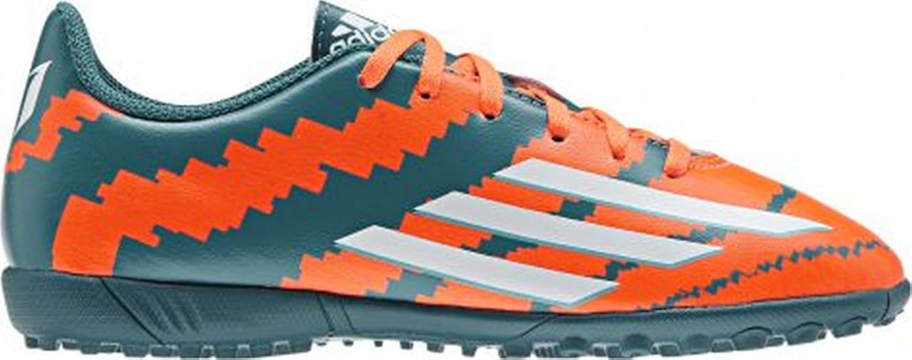 adidas messi 10.4