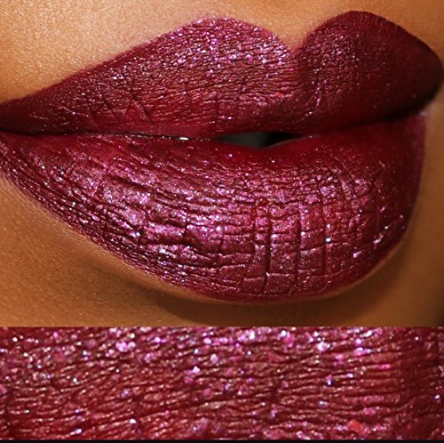 Transforming magic glitter lipstick (Red Trinity)