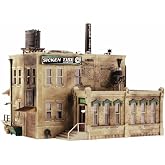 Pre-Fab Building Sicken Tire Company N Scale Woodland Scenics