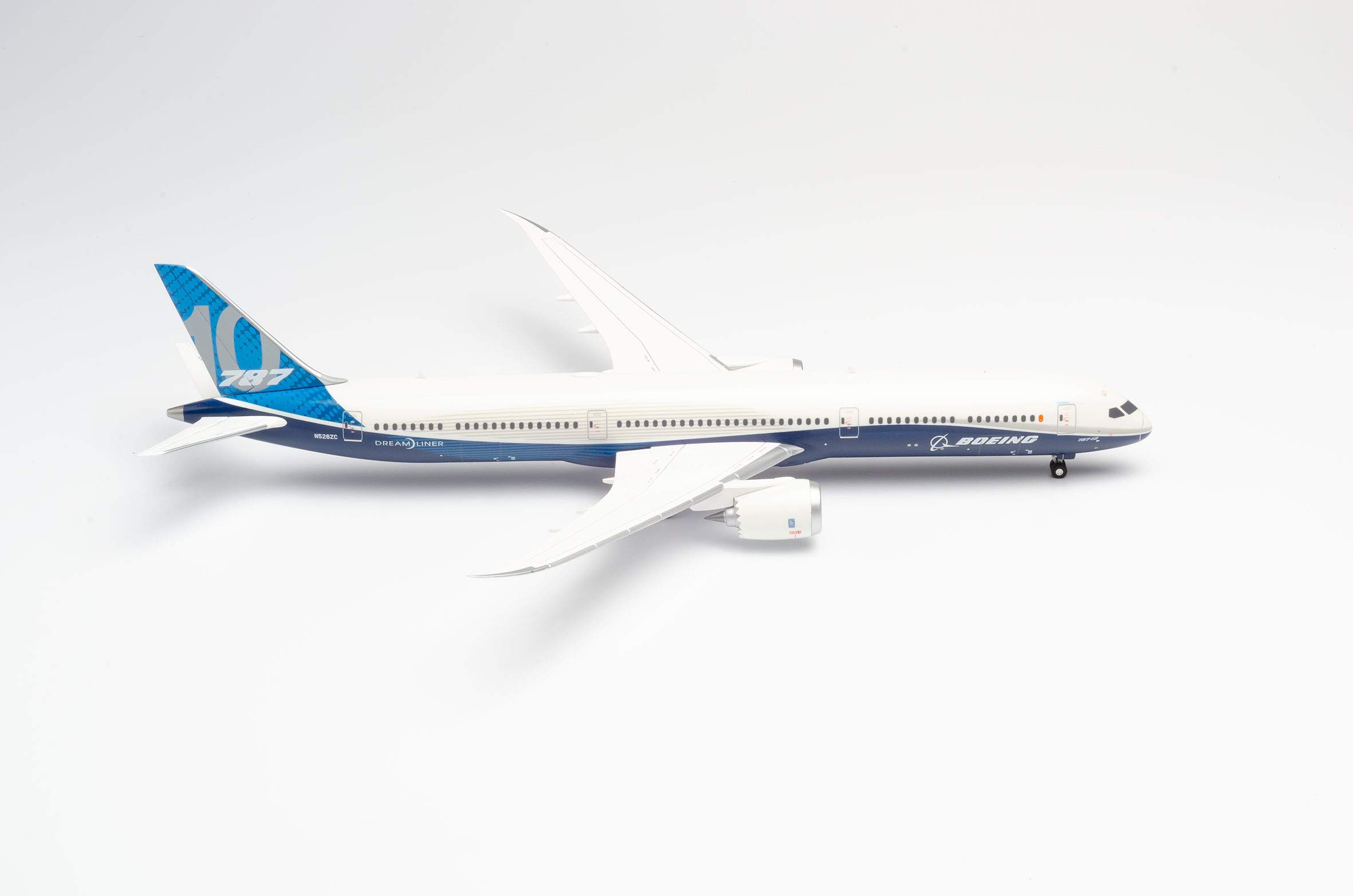 herpa The Boeing 787-10, a miniature dream plane for crafts, to collect and give away
