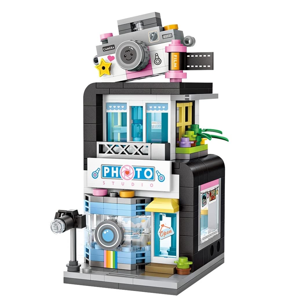 LOZ Building blocks set to build and play with. Photo shop