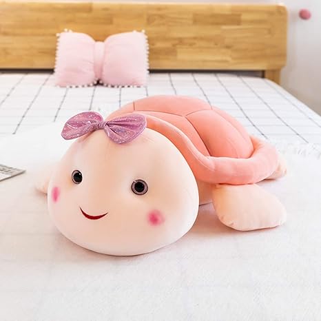 Amazon Co Jp カメのぬいぐるみ 大きい亀 お誕生日プレゼント クリスマス ピンク ぬいぐるみ 手触りふわふわ 動物ぬいぐるみ 60cm 抱き枕 贈り物 女の子 店飾り おもちゃ 昼寝枕 かめインテリア ふわふわ 昼寝まくら 添い寝枕 萌え萌え ホーム キッチン