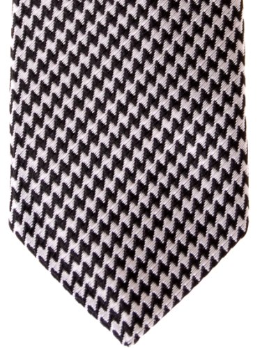 Retreez Wavy Zig Zag Stripe Pattern Skinny Tie - Green | 58" Length, 2" Width | 100% Polyester Unisex Dress Tie - View #2