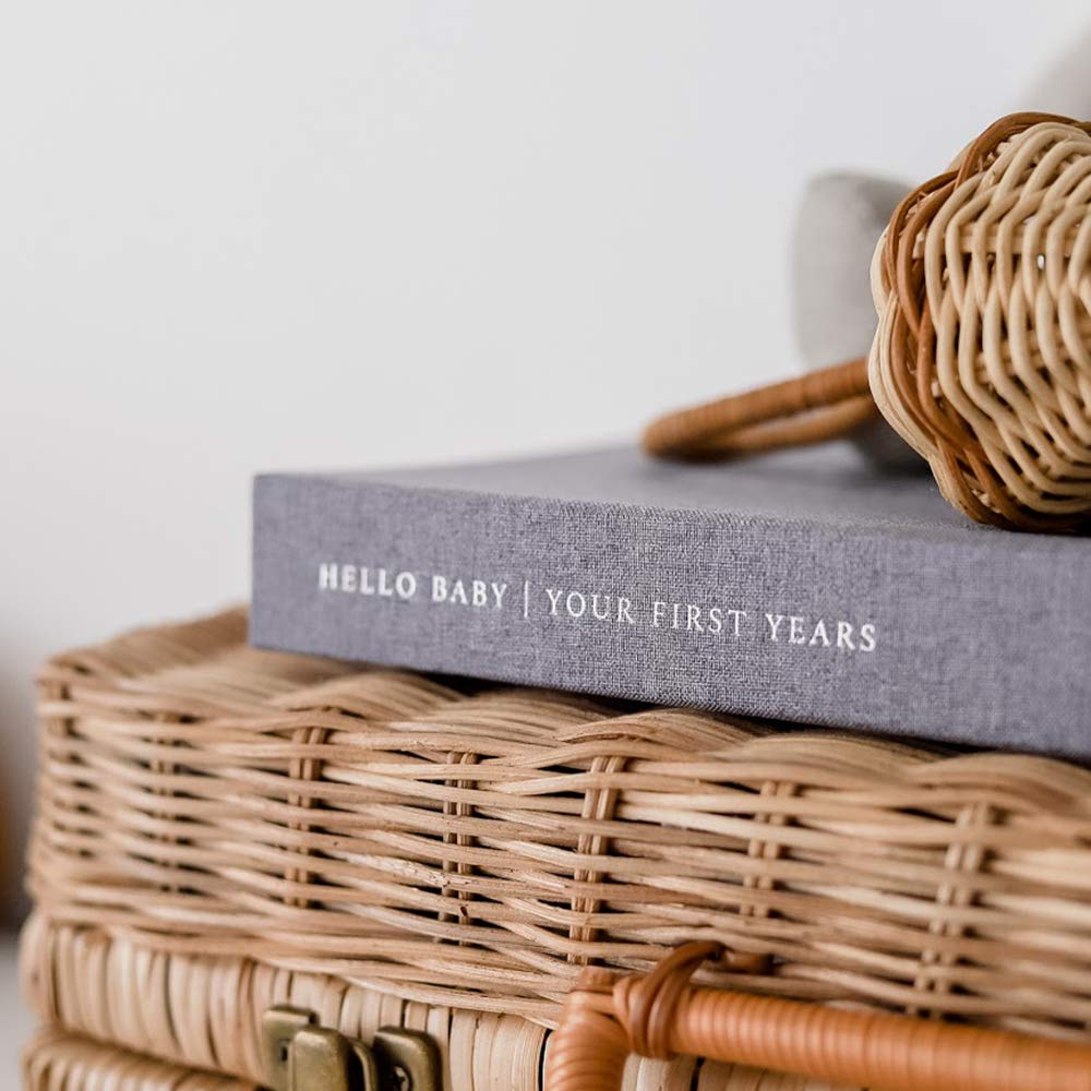 Peachly Minimalist Baby Memory Book for Girls Milestone Keepsake Journal | First Five Years Baby Girl Memory Book | Baby Keepsakes First Year Memory Book | Baby Girl Baby Book | Grey Linen Botanica : Baby