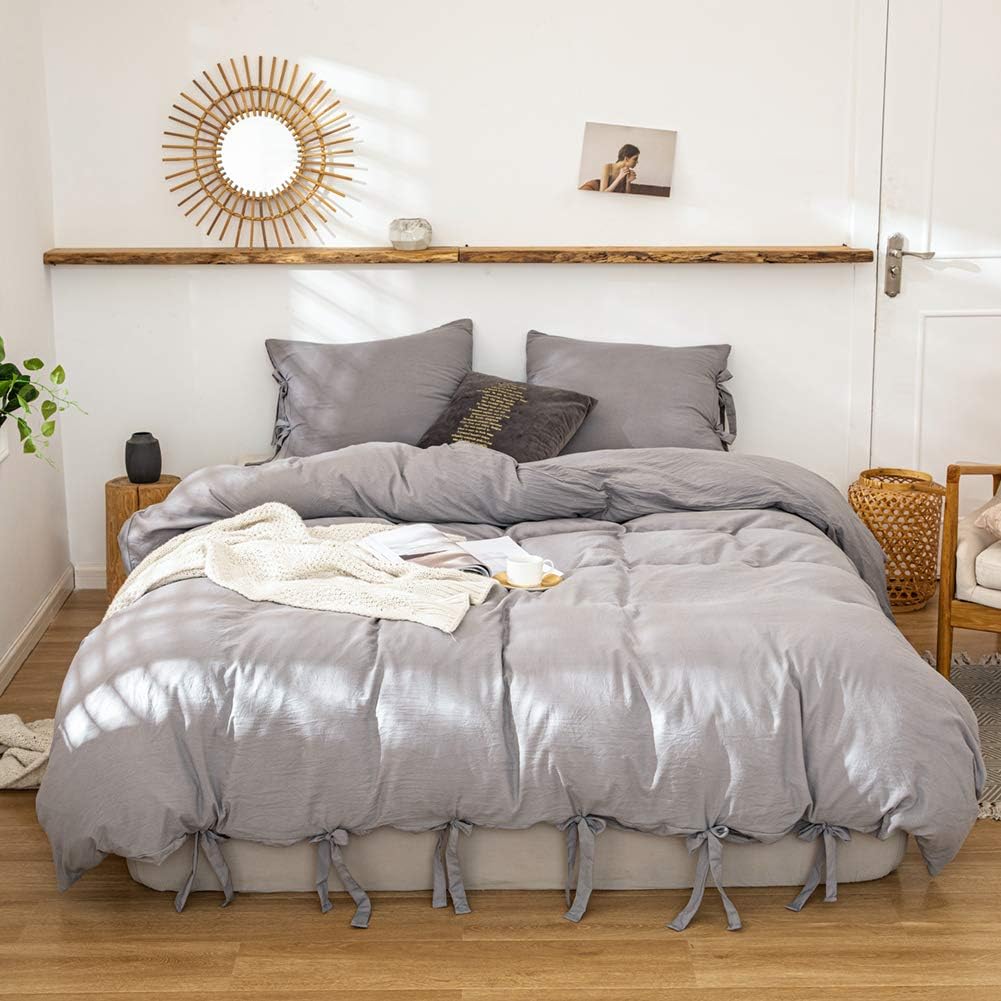 light grey girls bedroom