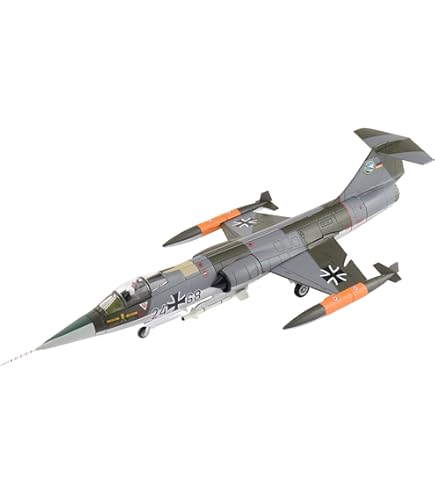 Amazon.com: Hasegawa F-104C Starfighter U.S.A.F. Toy : Arts