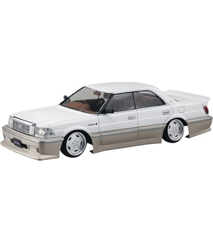 Amazon.com: Aoshima Nissan Insurance Y31 CIMA '89 1:24 Scale Model