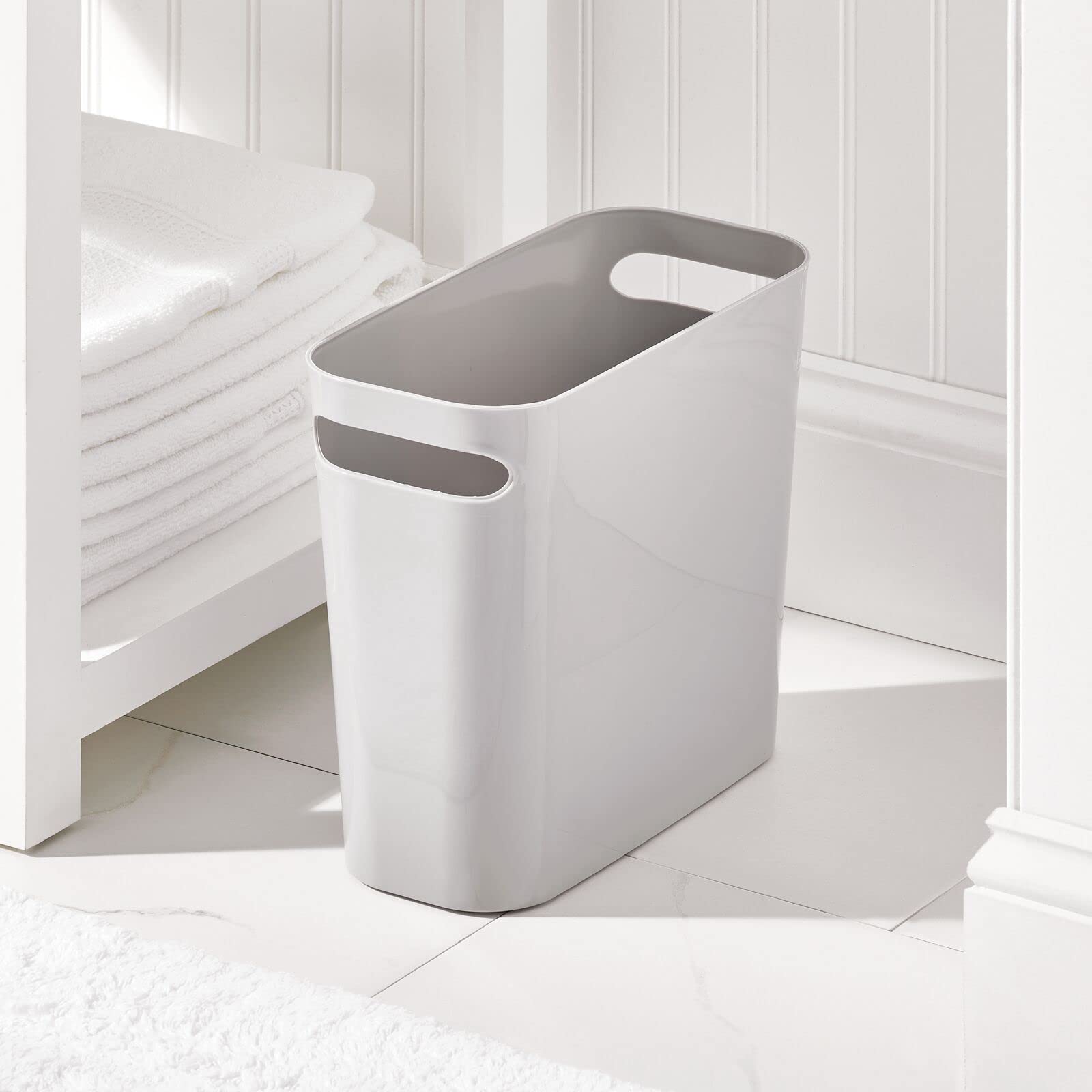 mDesign Plastic Small Trash Can, 1.5 Gallon/5.7-Liter Wastebasket ...