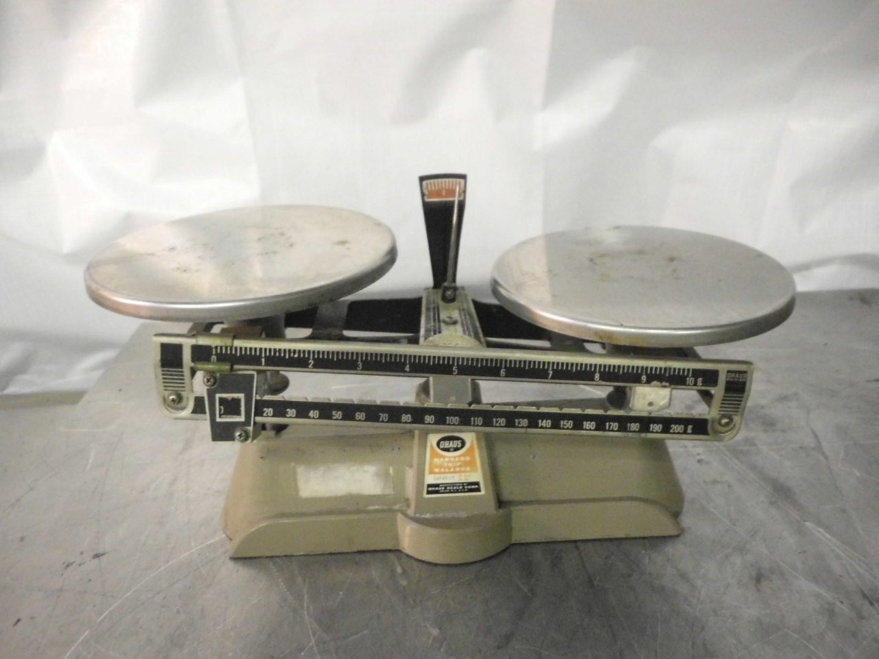 Vintage Ohaus Harvard Trip Double Beam Balance Scale 2 kg Capacity