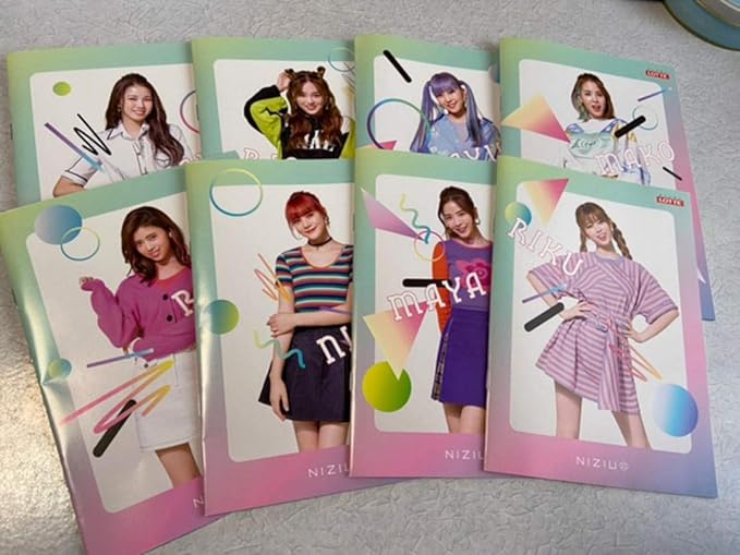 Amazon Co Jp 二ジュー Niziu ローソン ノート 8冊 ホビー