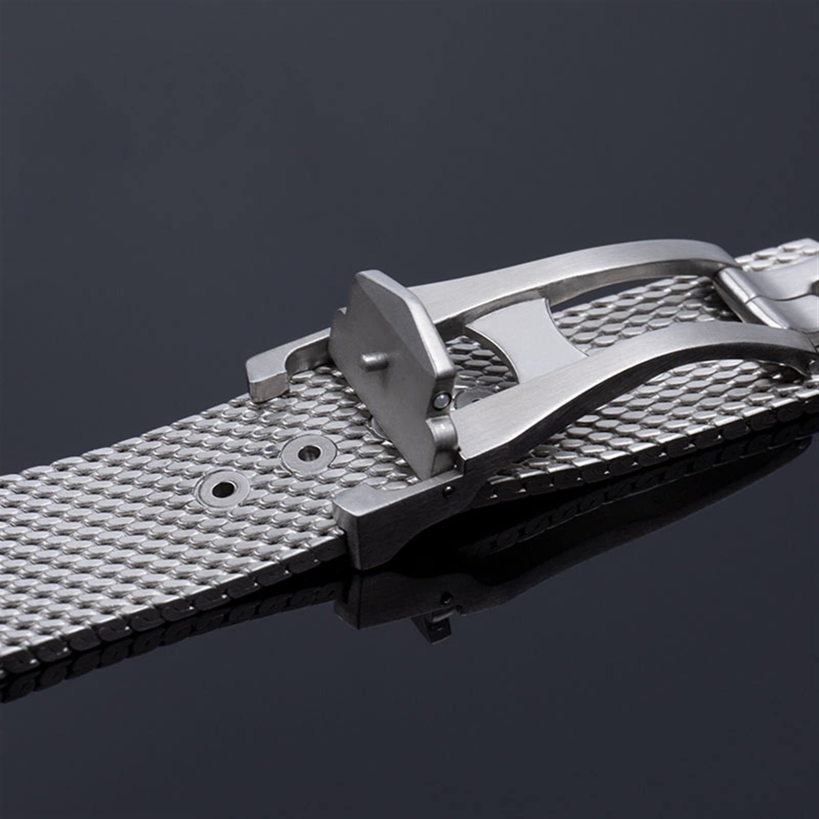 JWTPRO Titanium Steel 20mm Chain Strap for Omega 007 Seamaster Diver 300 Watch Band Replace Milanese Stainless Bracelet (Color : Silver, Size : 20mm)