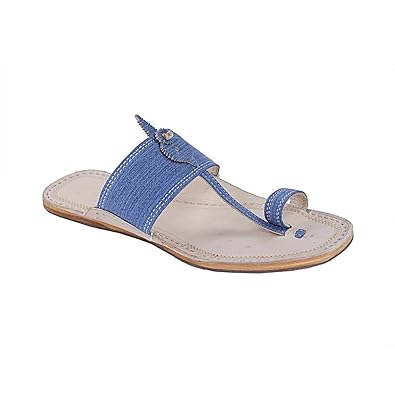 blue kolhapuri chappal
