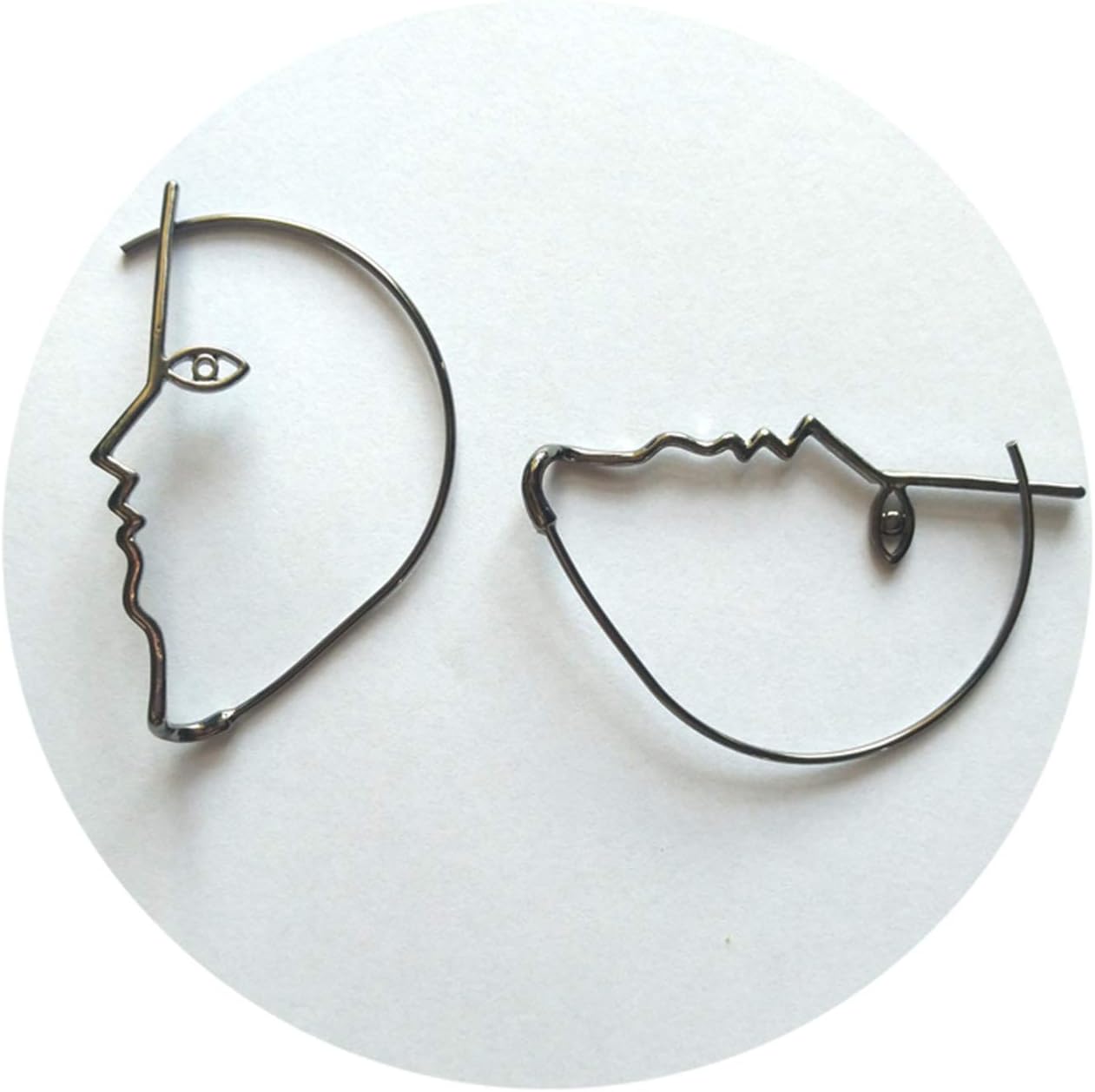New Abstract Hollow Out Face Dangle Earrings Girls Statement Long Drop Earrings Jewelry Earrings Boucles