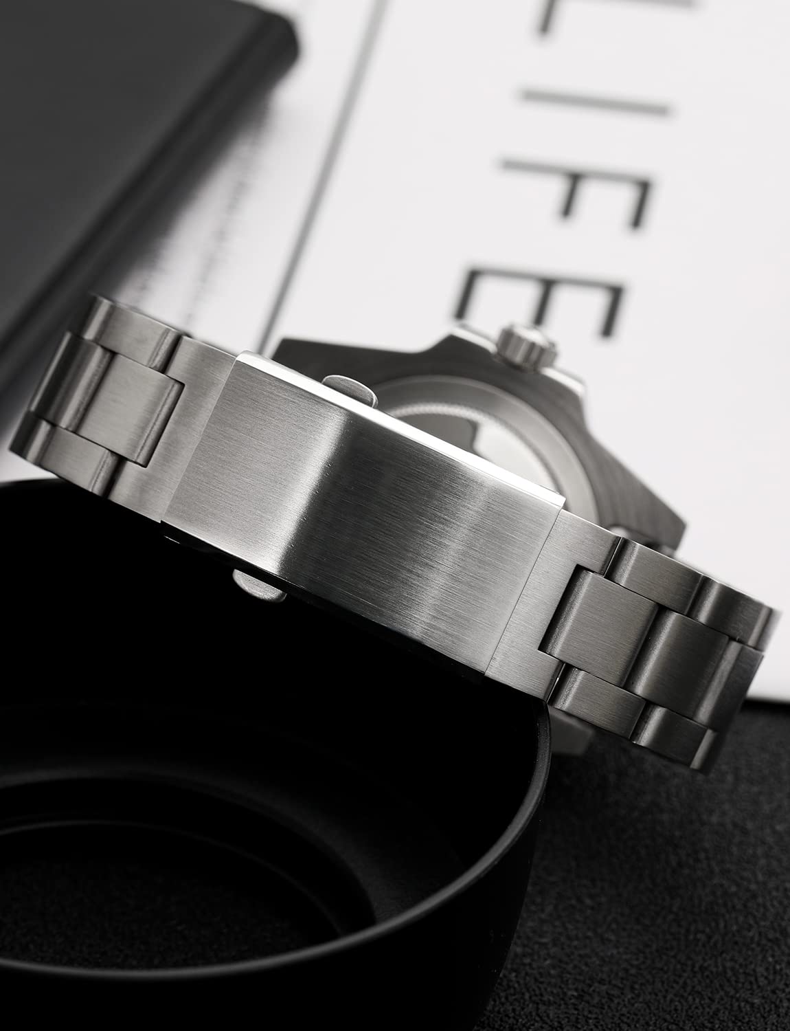 watchdives Watch Buckle 18mm Stainless Steel Watchband Clasp Silver Fold Safety Milled Clasp Replacement