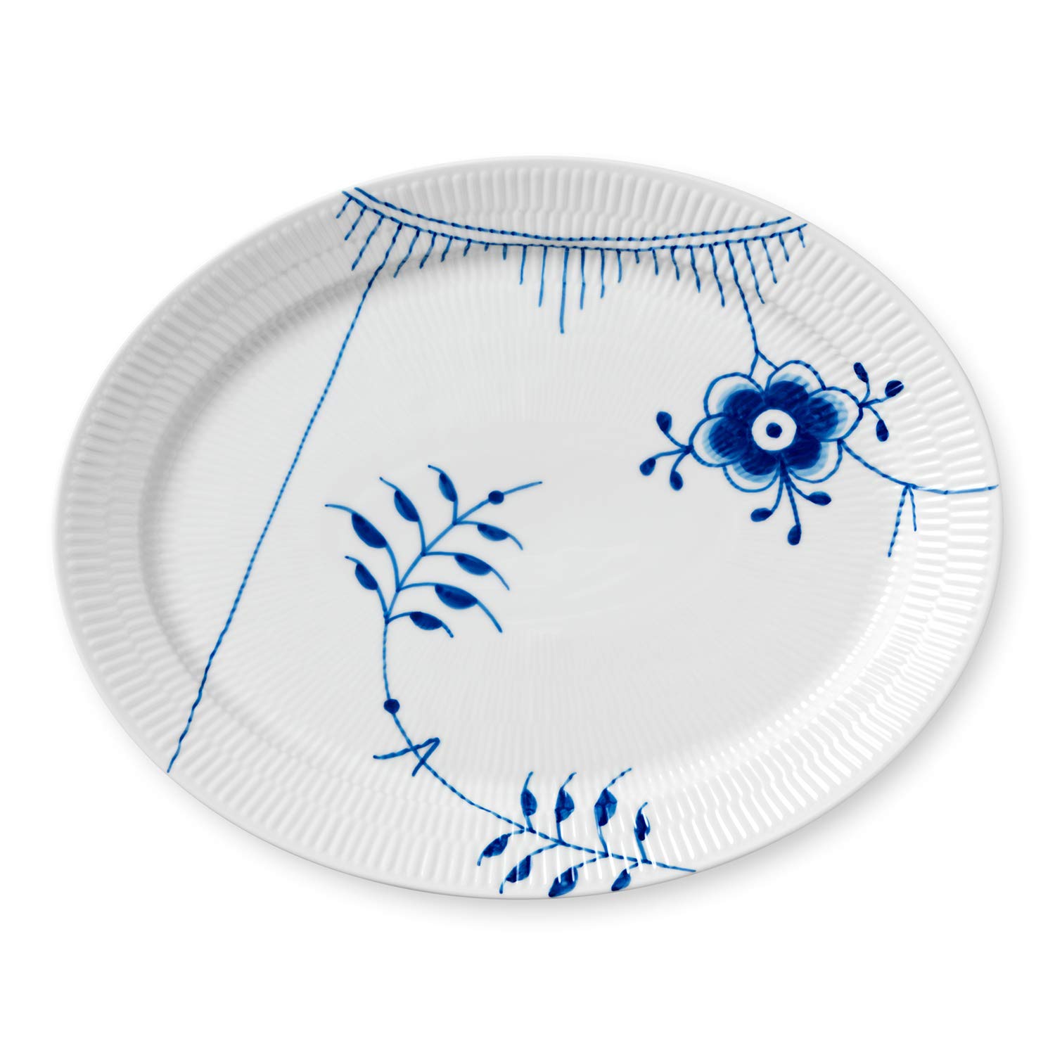 Royal Copenhagen 1016911 Blue Fluted Mega Oval Dish, 13.2 inches (33.5 cm), Wedding Gift, Gift