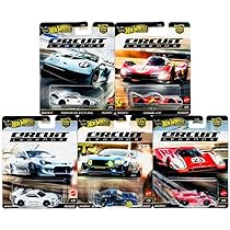 Hot Wheels Race Day Car Collection, 5-Pack Die-Cast Cars, Porsche