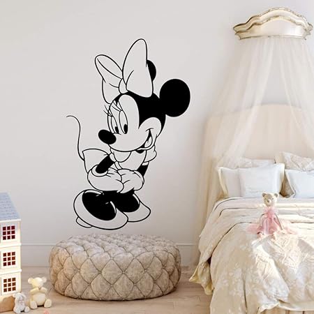 Cute Shy Cartoon Mouse Vinyl Wall Sticker Cartoon Mouse Girl Room Decoration Amazon De Kuche Haushalt