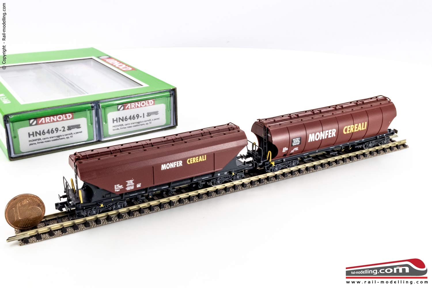 ARNOLD HN6469 FS, 2-Unit Pack 4-Axle Uagpps Wagon MONFER CEREALI Bordeaux Livery, Rounded + Flat Walls, Period VI Rolling Stock