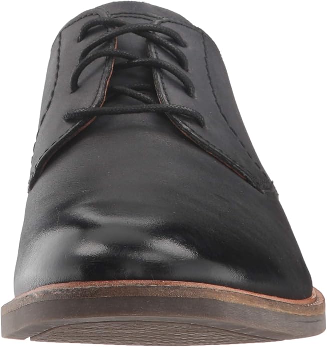 clarks atticus lace blue