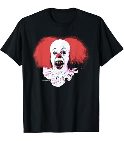 Amazon.com: It Classic 1990 Split Pennywise Face Crew Neck Short