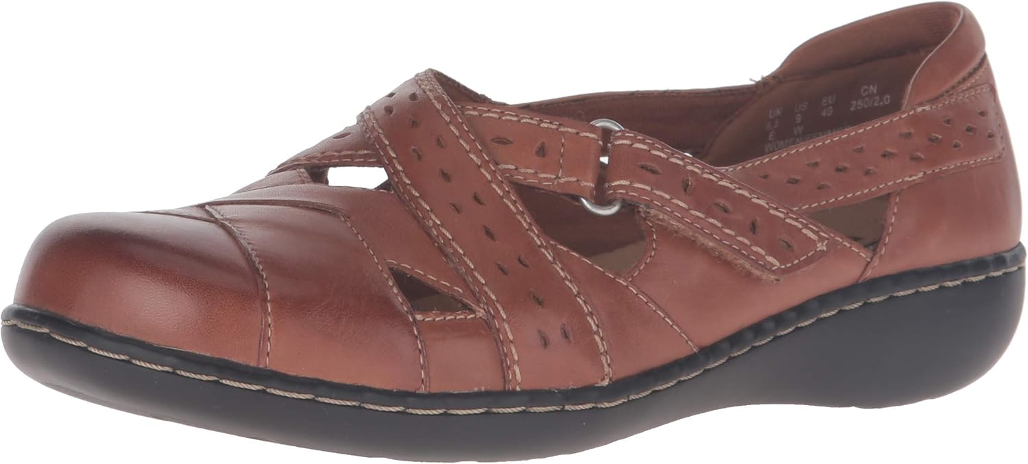 Clarks Women's Ashland Spin Q SlipOn Loafer Buy Online at Best Price in UAE Amazon.ae