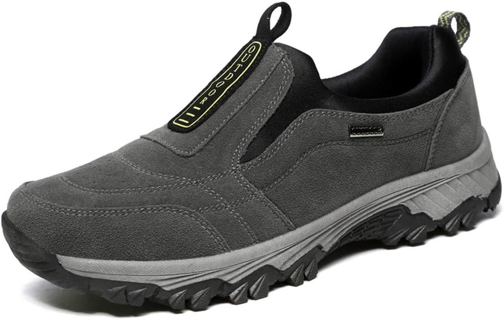 escursionisti anziani