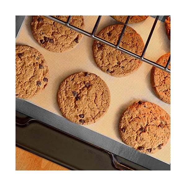 Silicone Baking Mats - Set of 2 Non-Slip Washable Reusable Baking Tray, Heat-Resistant Cooking Bakeware Mat, BPA Free…
