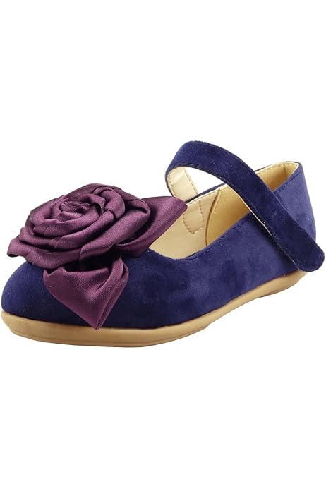 flats with flower on top
