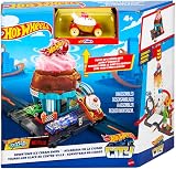Hot Wheels City Downtown Ice Cream Swirl Let’s Race Set HTN77 with Car view 7