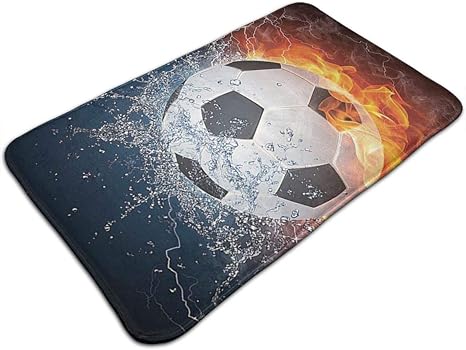 Balón de fútbol en llamas y agua Salpicaduras de llamas Trueno