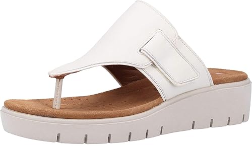 clarks un karely sea