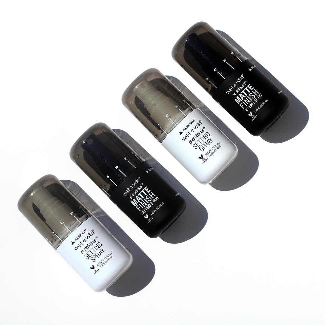 wet n wild Photo Focus Setting Mist, Up to 24HR Wear, Lightweight & Nourishing Aloe Formula, Suitable for All Skin Types, Cruelty-Free & Vegan - Seal the Deal