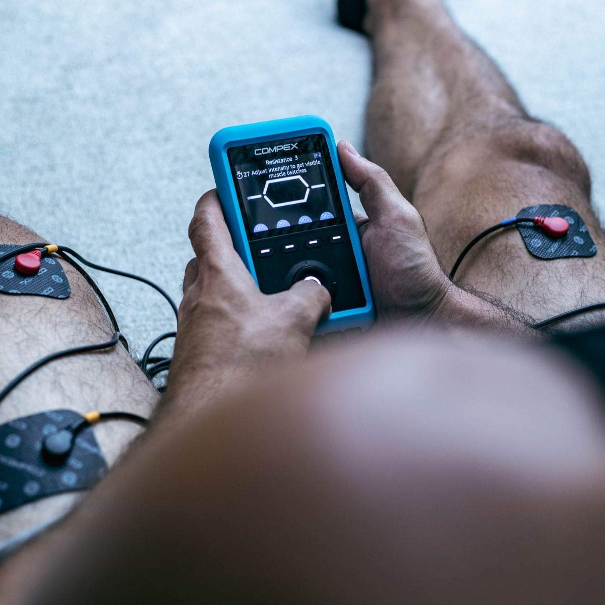 Compex Edge 3.0 Muscle Stimulator with TENS Kit, 4 Programs, Helps facilitate and Improve Muscle Performance, Blue