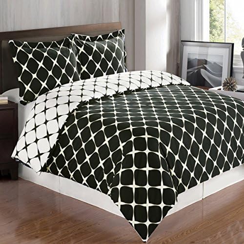 Deluxe Deluxe Reversible Bloomingdale Comforter Set 100% Cotton 300 Thread coun Bedding, woven with superior single-ply yarn. 4 Piece Full / Queen Size Comforter Set, Black and White