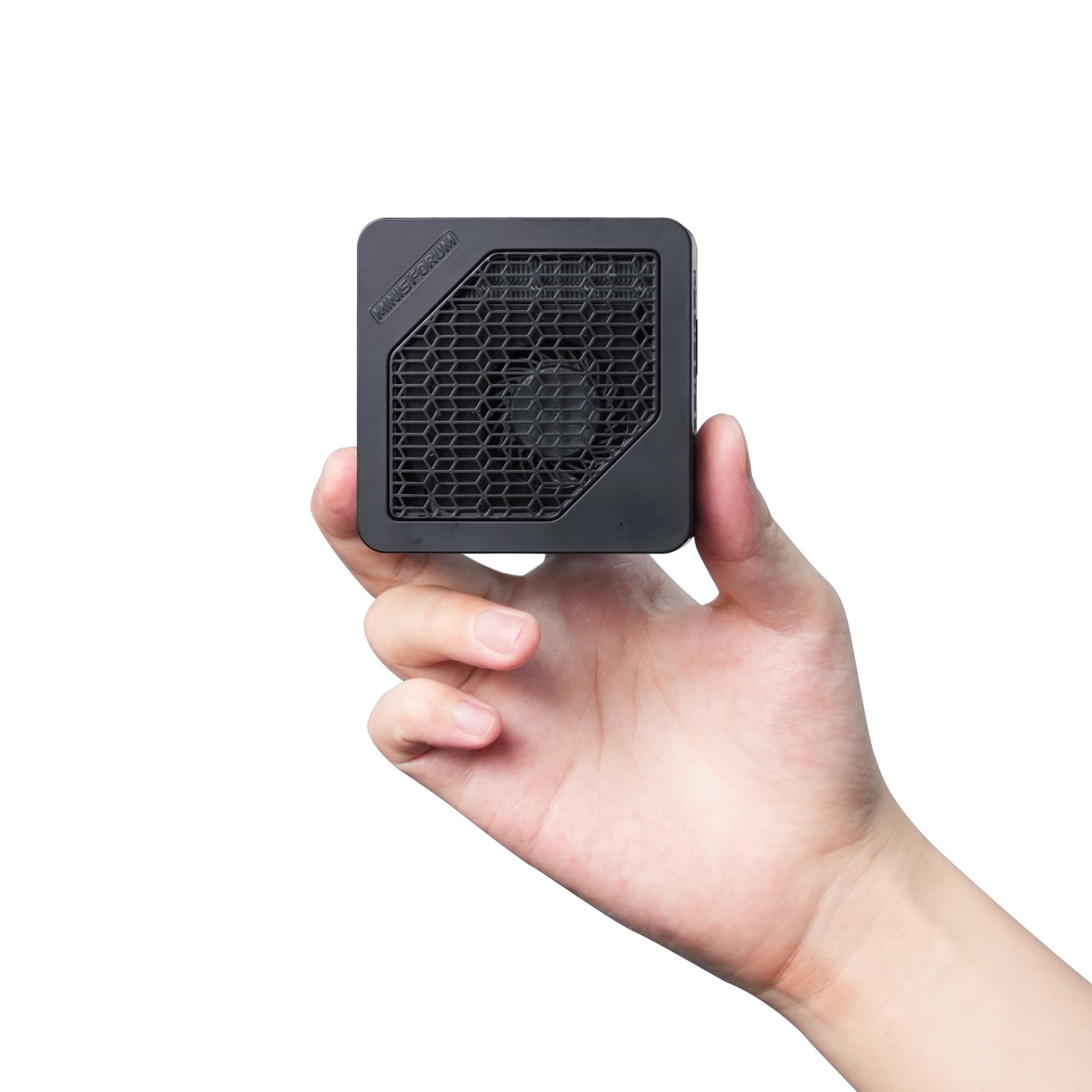Mua MINISFORUM EM680 AMD Ryzen 7 6800U Mini PC, 32GB RAM 512GB SSD, TF ...