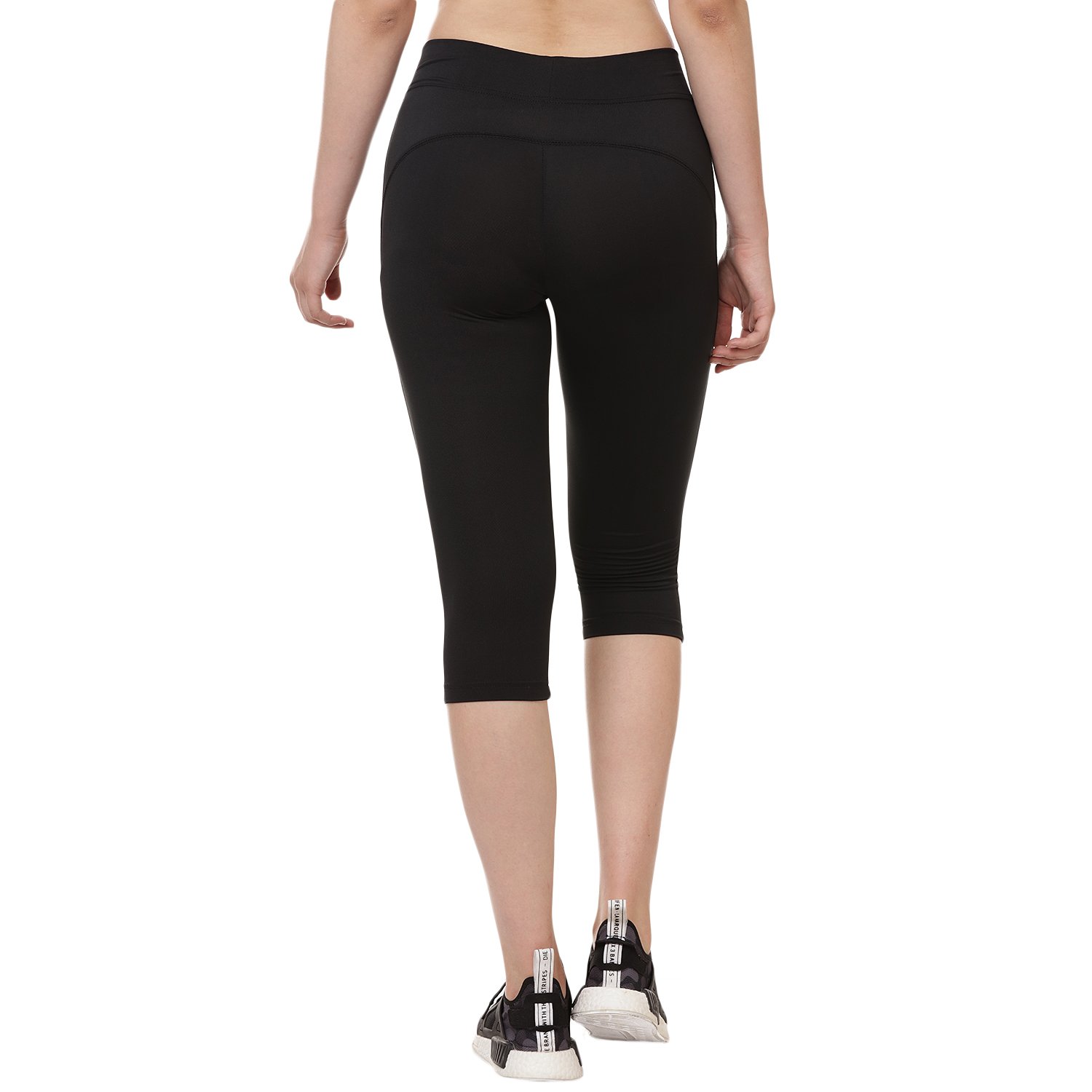 onesport black slim fit sports capri for women