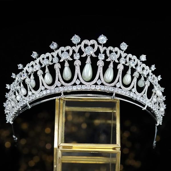 Amazon.com: Cubic Zirconia Princess Diana Tiara Lovers Knot Queen