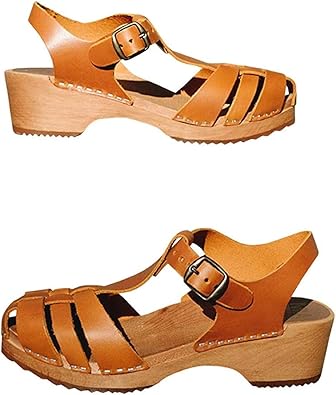 clog heels closed toe