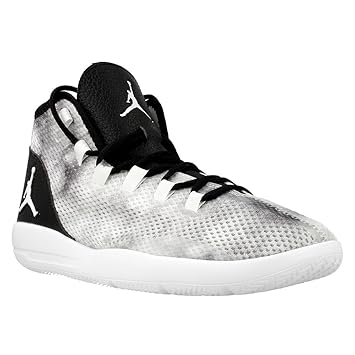 nike jordan reveal grau