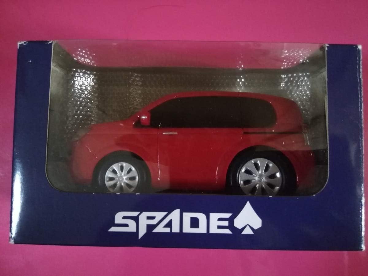 tomica toyota spade