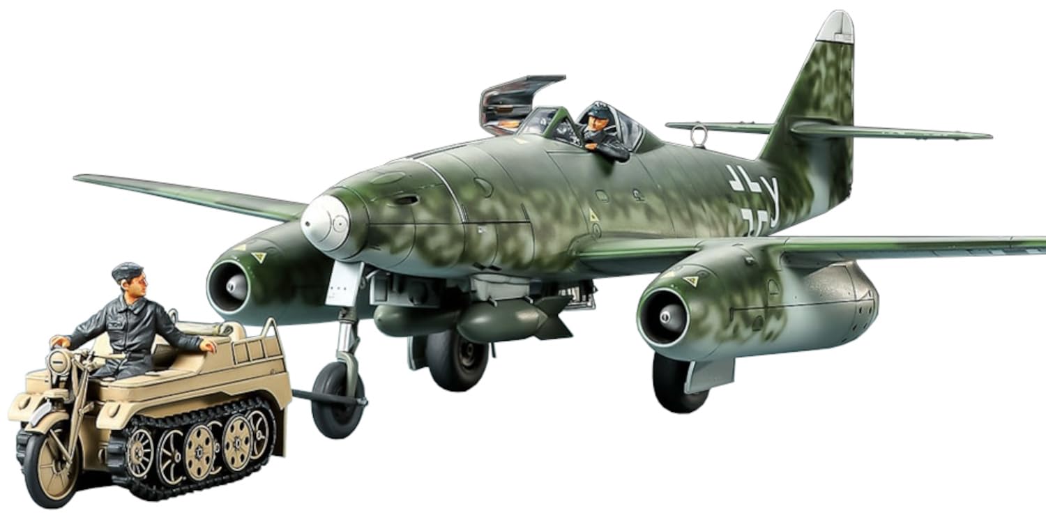 TAMIYA 25215 1:48 Me262A-2A with Chain Motorcycle (2) - Model Building, Plastic Kit, Hobby, Crafts, Gluing, Model Kit, Model, Assembling