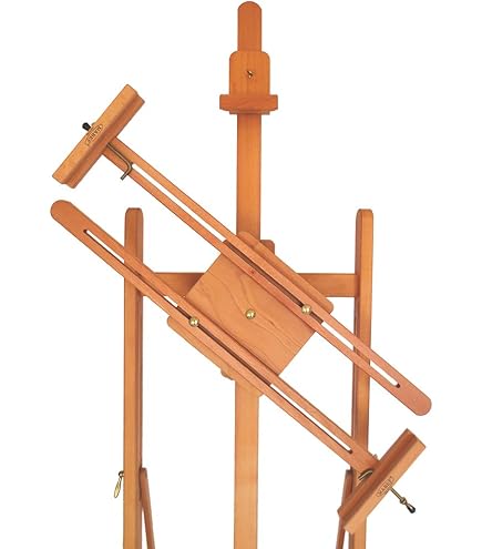 Amazon.com: Mabef M29 Tripod Field Easel – Lightweight Oiled Beech