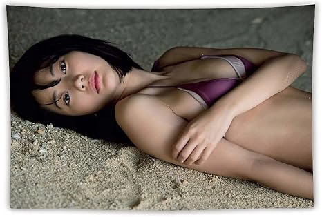 Amazon Co Jp 武田玲奈 れなれな ポスター壁飾り 部屋飾り 掛け軸 ポスター アニメ 萌えグッズ おたくプレゼント 掛け画 壁飾り 100 X 150cm ホーム キッチン