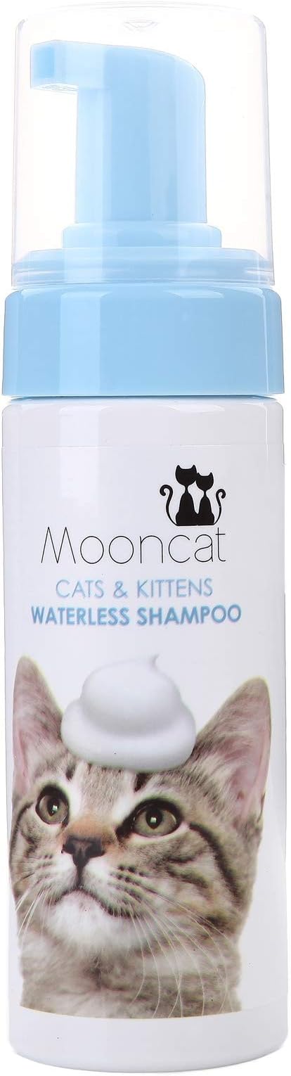 Mooncat | Cats&Kittens | Waterless Shampoo | Dry Shampoo for Cats | Pure Catnip Extract | Vet Recommended by Dr. Huang | Non-Toxic Product testest by SGS | Certified by ECOCERT | Made in Taiwan |