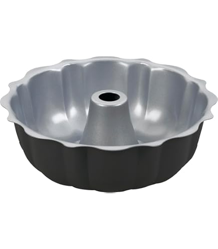 Cuisinart 9 Square Non-Stick Steel Classic Cake Pan - ShopStyle Saucepans