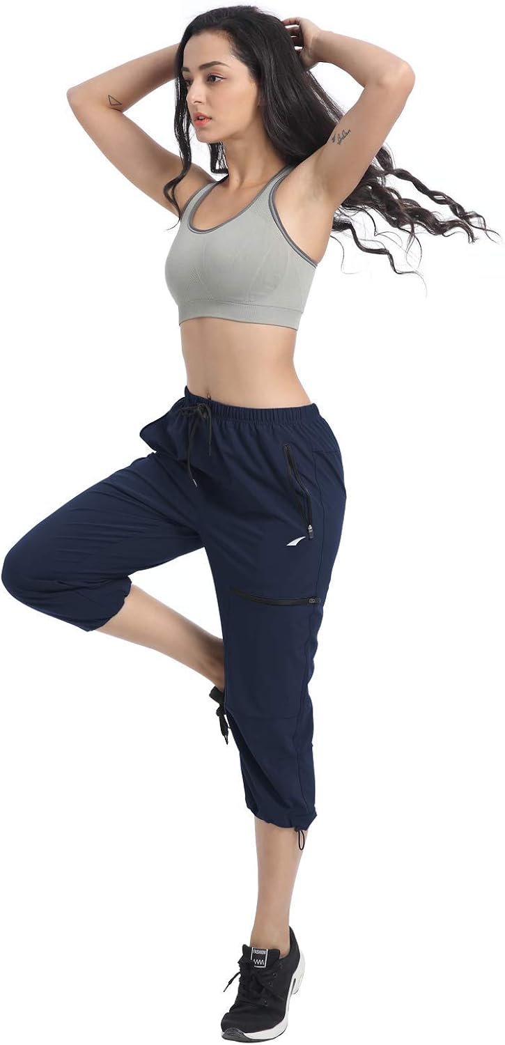 VAYAGER Women's Outdoor Hiking Capri Pants Loose-Fit Joggers Lightweight Cargo Pant with Zipper Pockets : Clothing