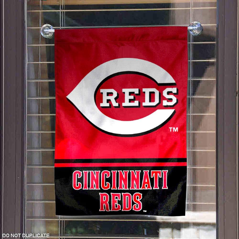 Amazon Com Cincinnati Reds Double Sided Garden Flag Garden Outdoor